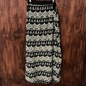 Rue21 maxi skirt
